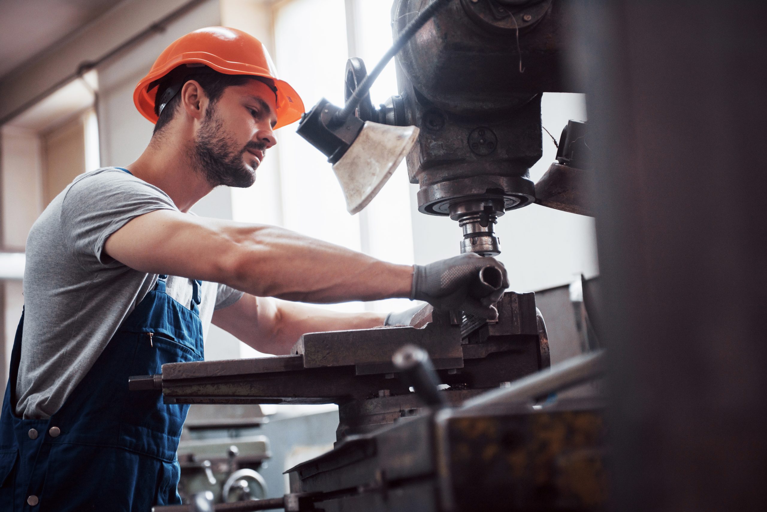 Metal Machining vs Fabrication: What's the Difference?