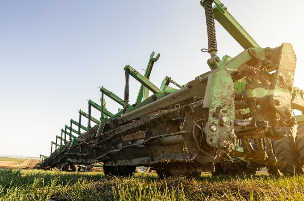 Agricultural metal fabrication components